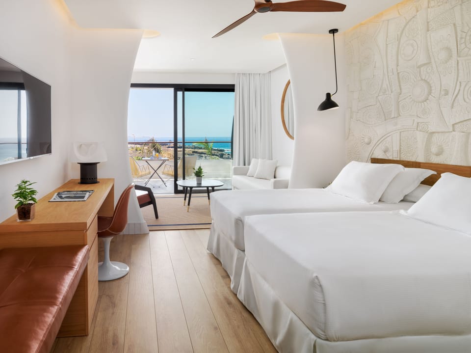 1 bedroom, minibar, in-room safe, desk