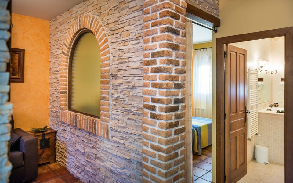 Junior Suite | Desk, laptop workspace, free WiFi, bed sheets