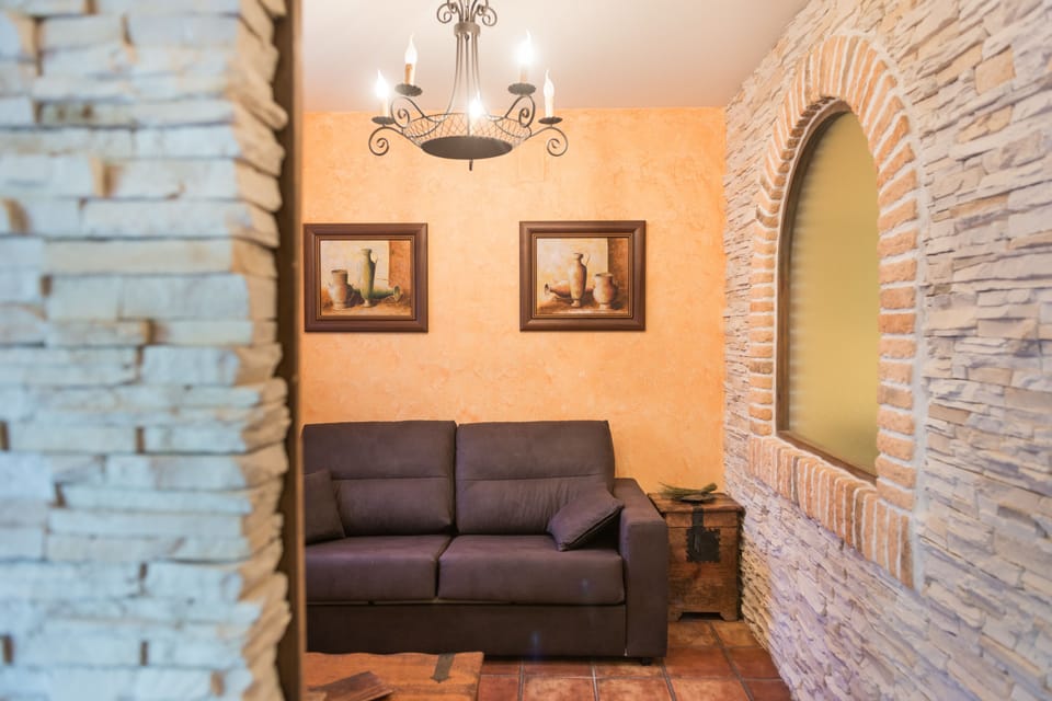 Junior Suite | Desk, laptop workspace, free WiFi, bed sheets