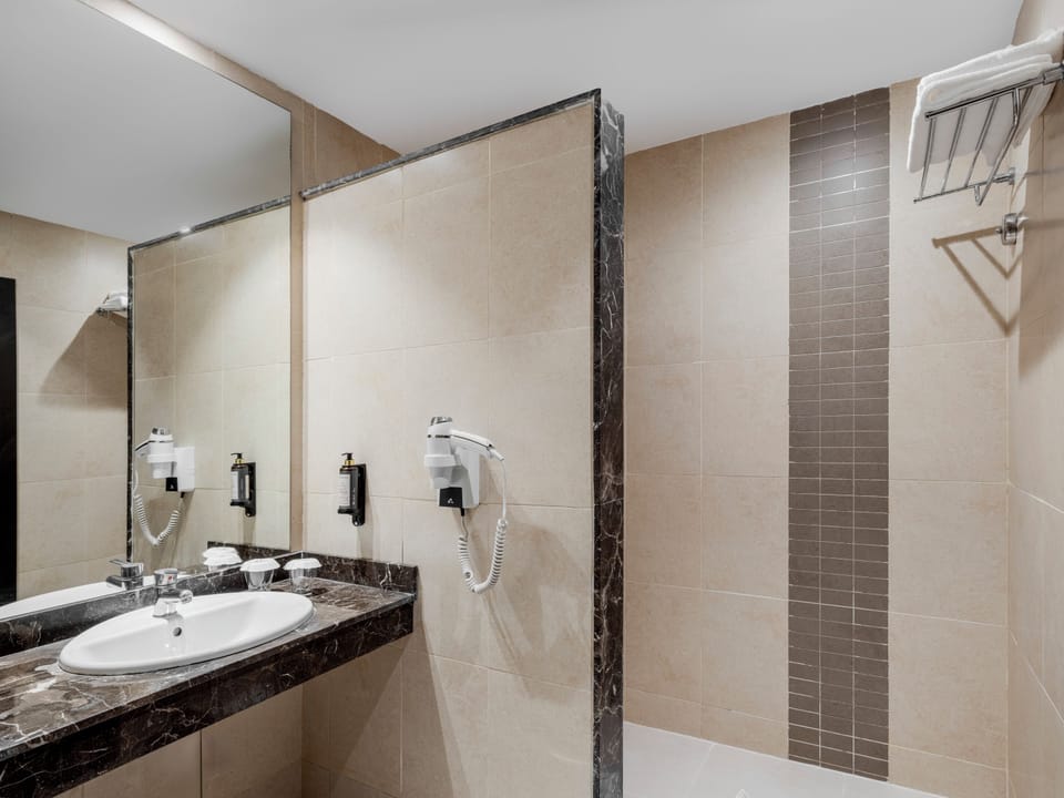 Free toiletries, hair dryer, towels