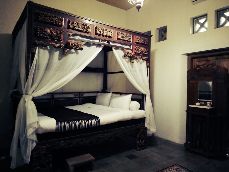 Deluxe Double Room | Desk, rollaway beds, free WiFi, bed sheets