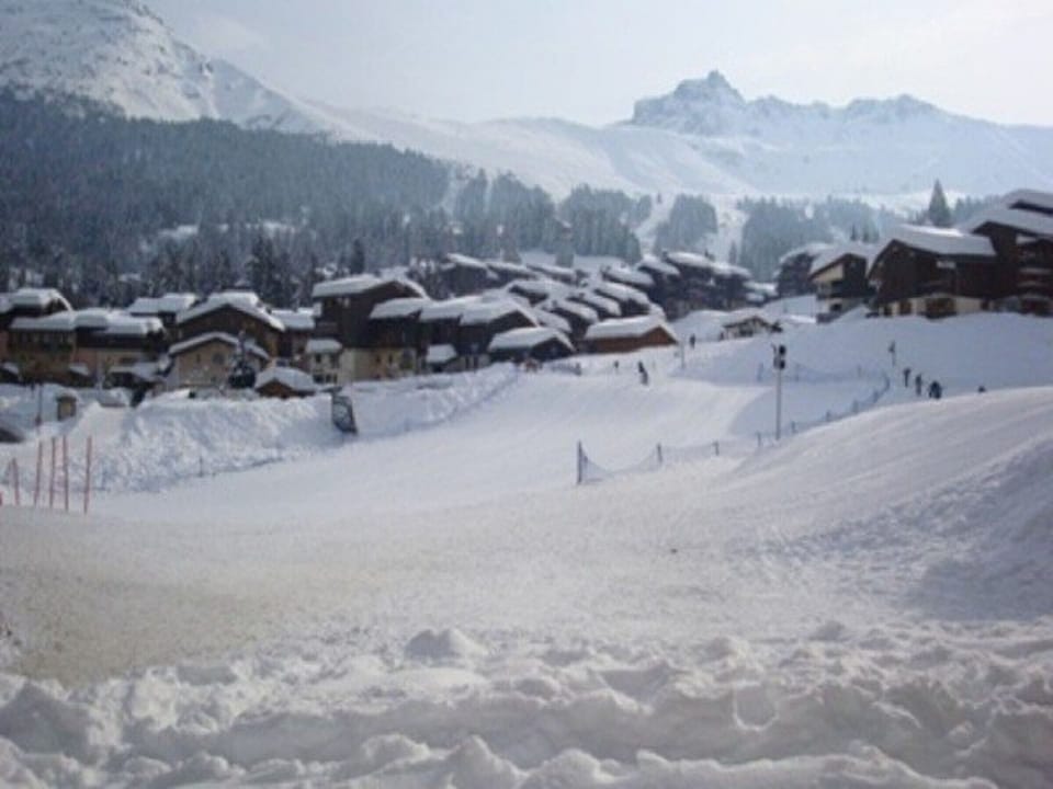 Snow and ski sports