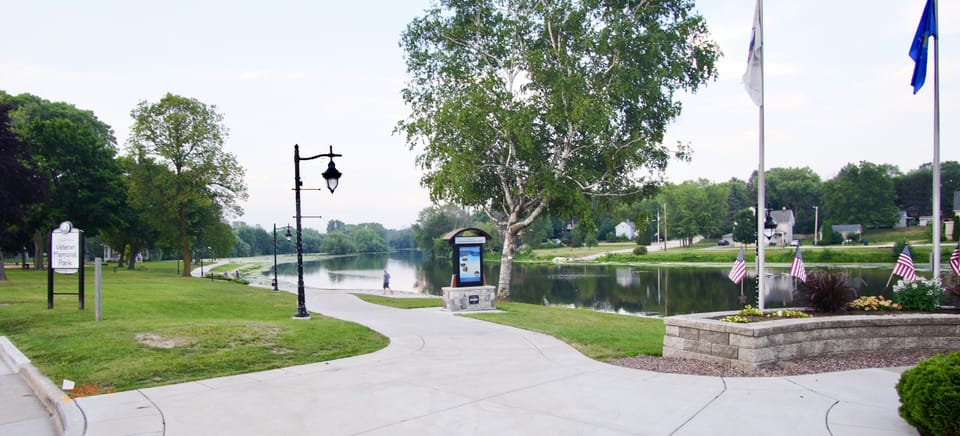 Veterans' Park on the riverfront offers live music on summer Thursdays!