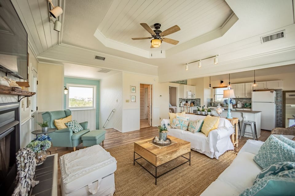 Top Level Family Room