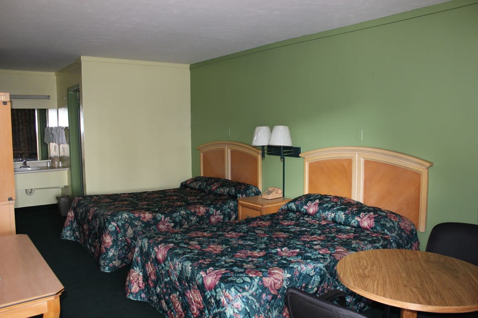 Room, 2 Double Beds, Non Smoking | Desk, iron/ironing board, free WiFi