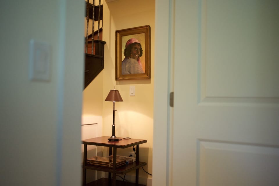 Third bedroom way out to the hallway