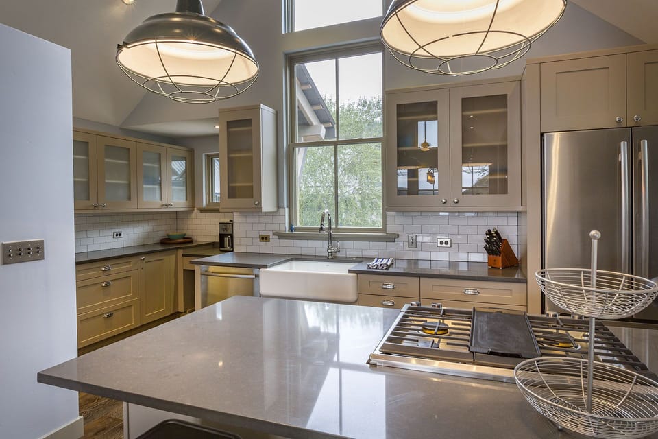 Spacious, modern 
kitchen 