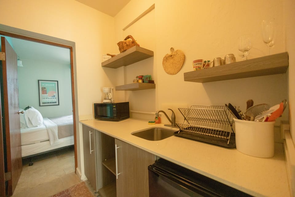 Signature Apartment, 1 King Bed, Non Smoking | Private kitchen | Fridge, microwave, espresso maker, coffee/tea maker