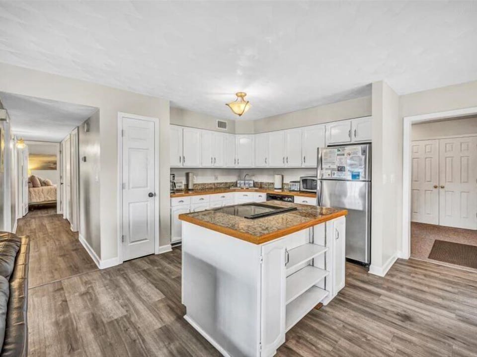 Kitchen - 2025