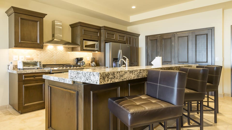Chat on the barstools while cooking up a scrumptious meal or snack