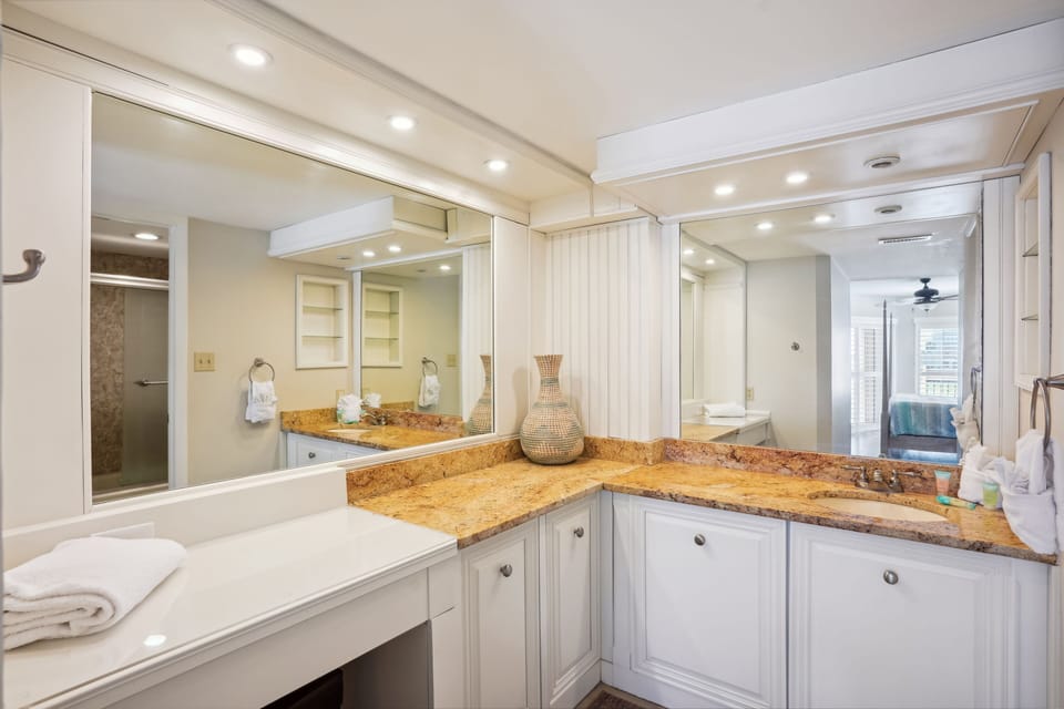 Ensuite bathroom has so much counterspace