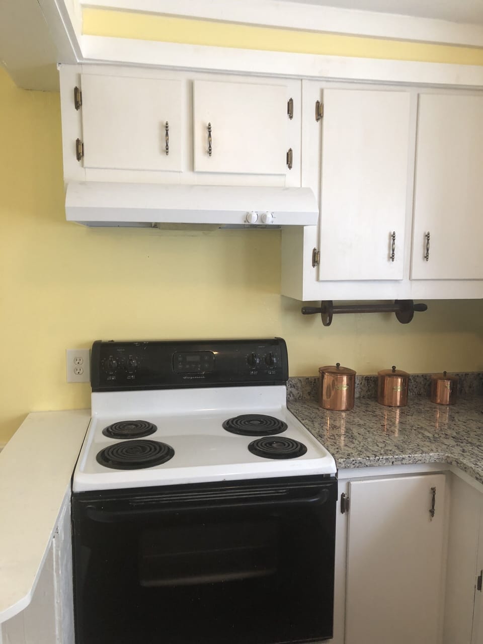 Kitchen range and granite counter tops