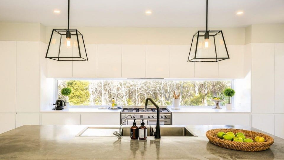 Amaroo | Kitchen | Coffee Machine | Dishwasher | Microwave | 