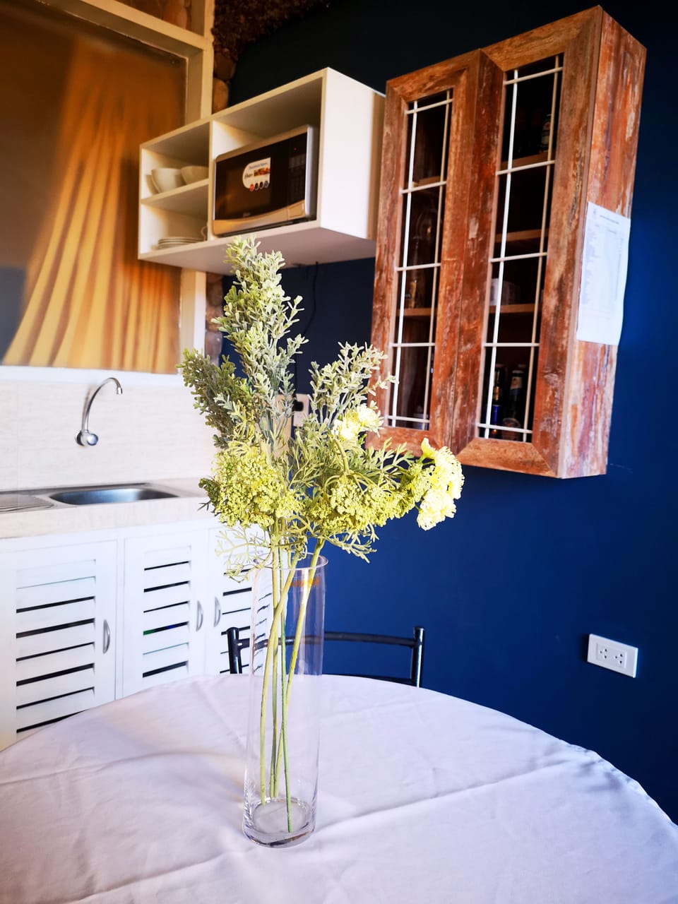Apartment, 1 King Bed with Sofa bed, Garden View | Private kitchen | Fridge, microwave, coffee/tea maker, cookware/dishes/utensils