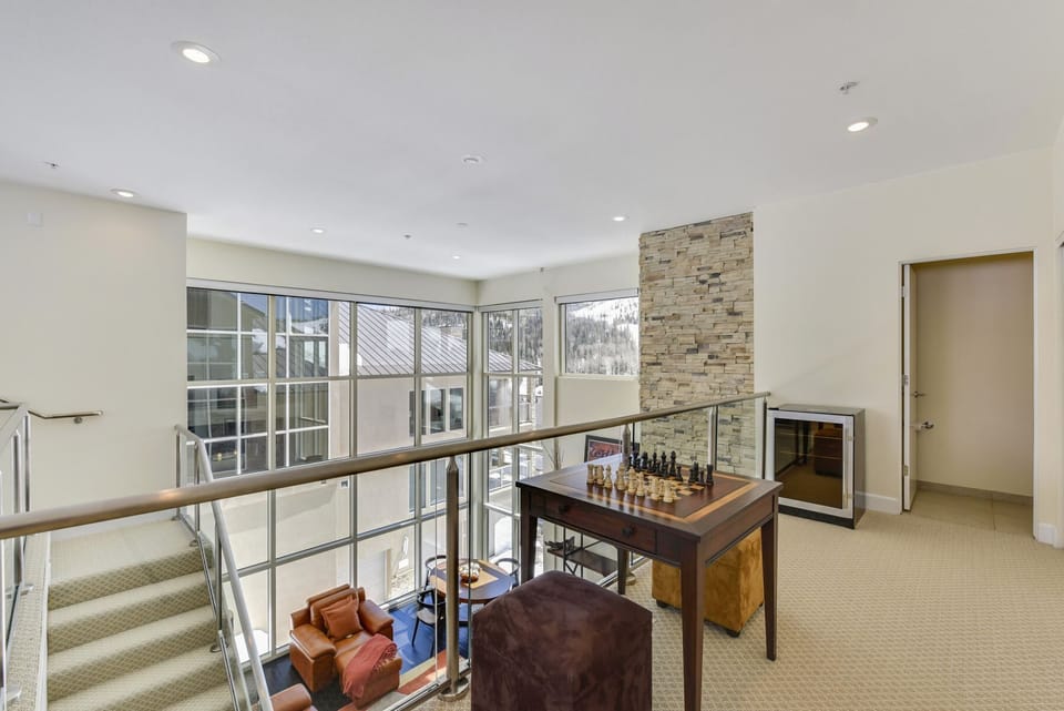 Top level loft area