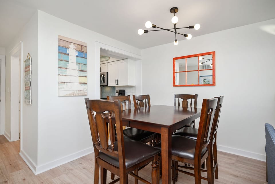 Dining Area - East