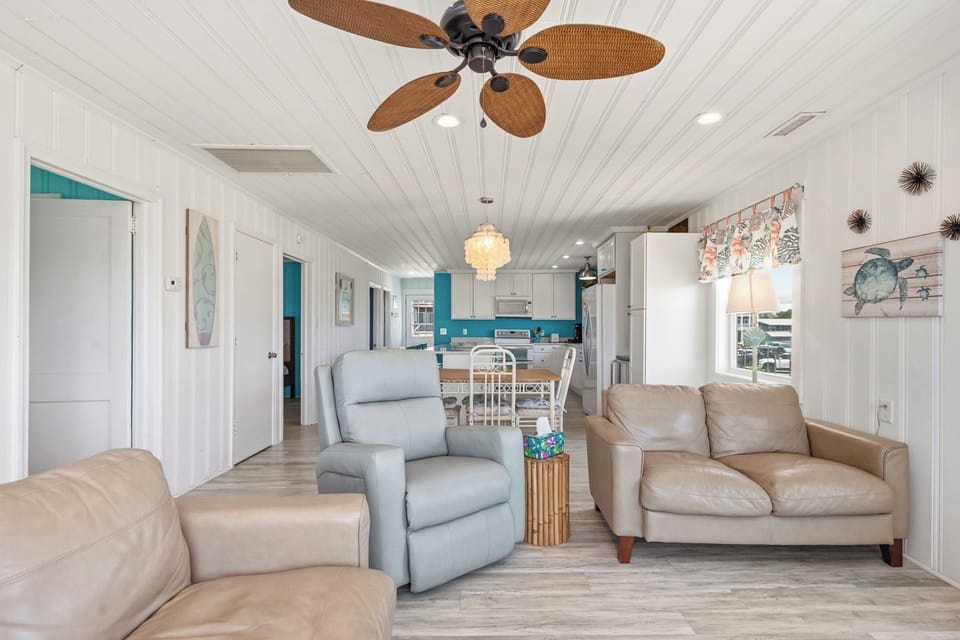 Living Room - Southeast