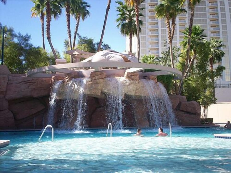 Waterfall at MGM Pool