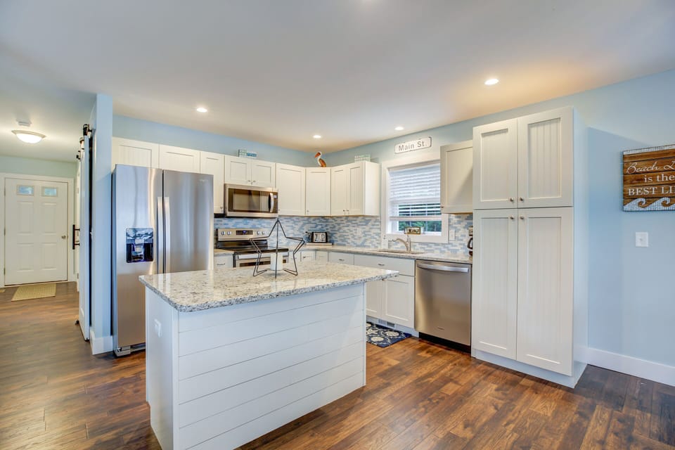The Chef in the family will LOVE this Kitchen.