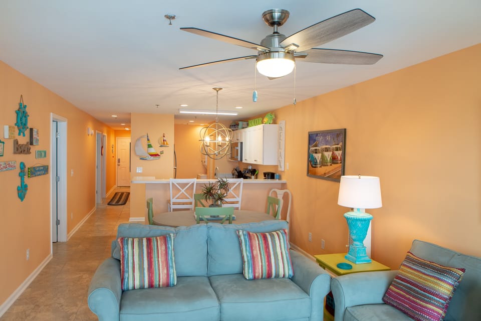 Living Area looking into Kitchen!
