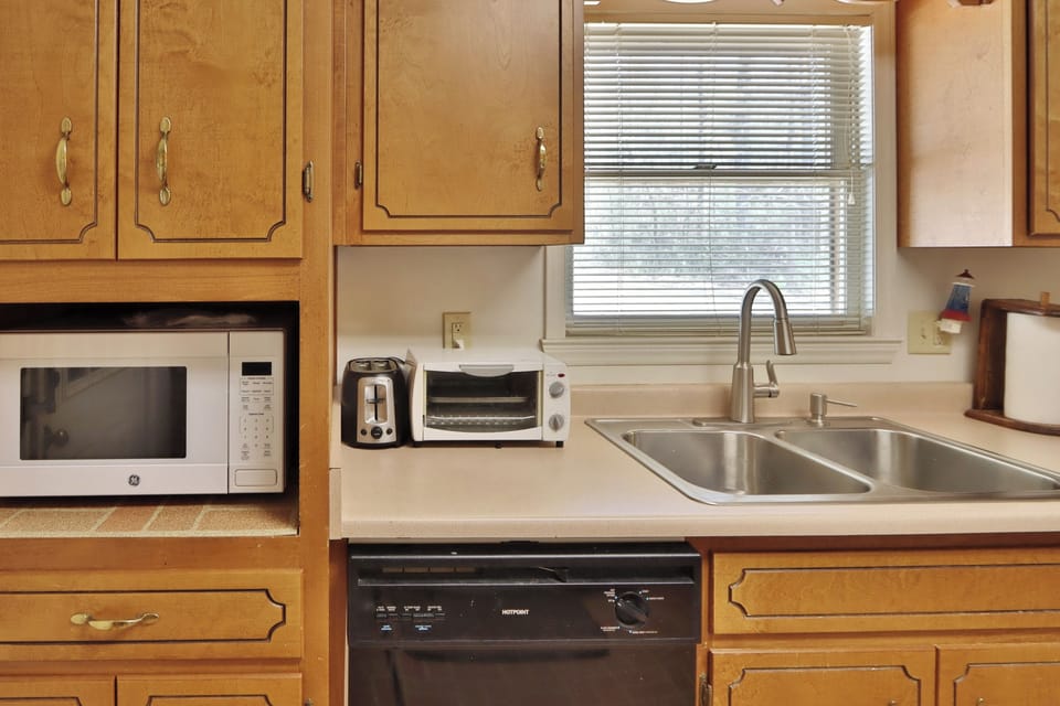 Kitchen  Microwave, Toaster Oven, Toaster,  Sink, Dishwasher, dishes & utensils