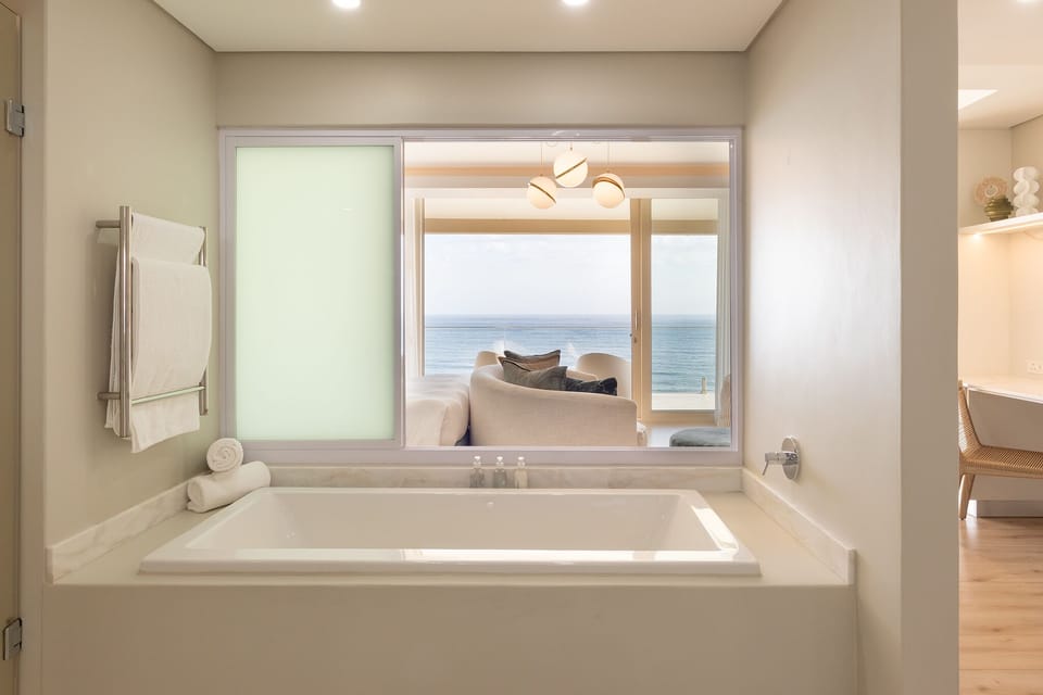 Sea Facing Suite | Bathroom | Separate tub and shower, deep soaking tub, rainfall showerhead