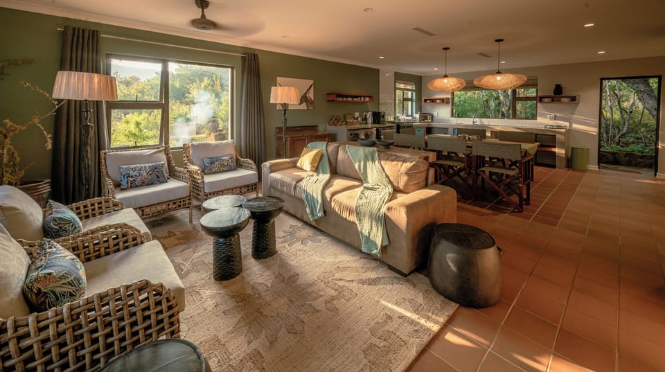 Luxury House, Mountain View | Living area