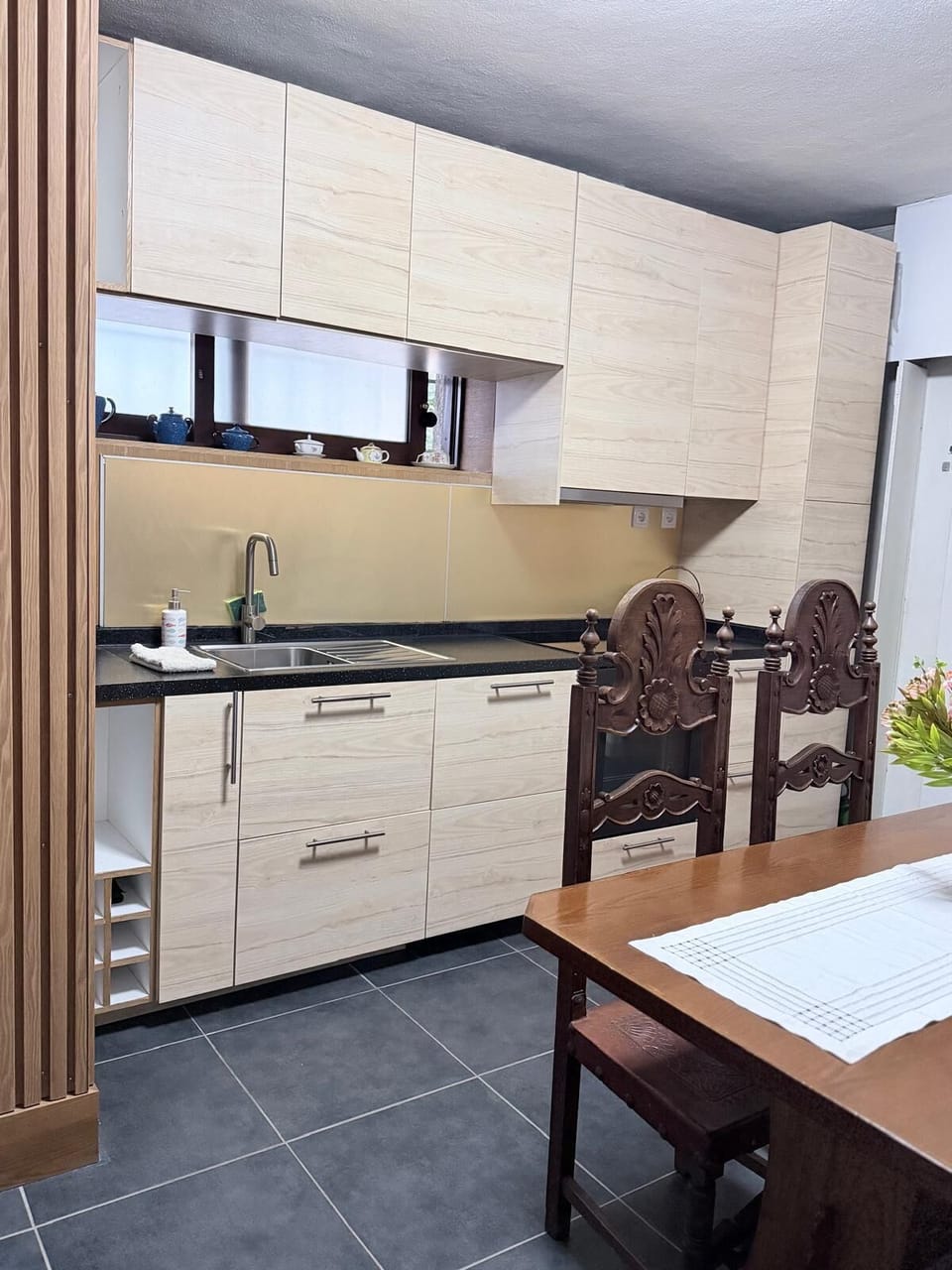 Family Studio Suite, 1 Double Bed | Private kitchen | Cookware/dishes/utensils