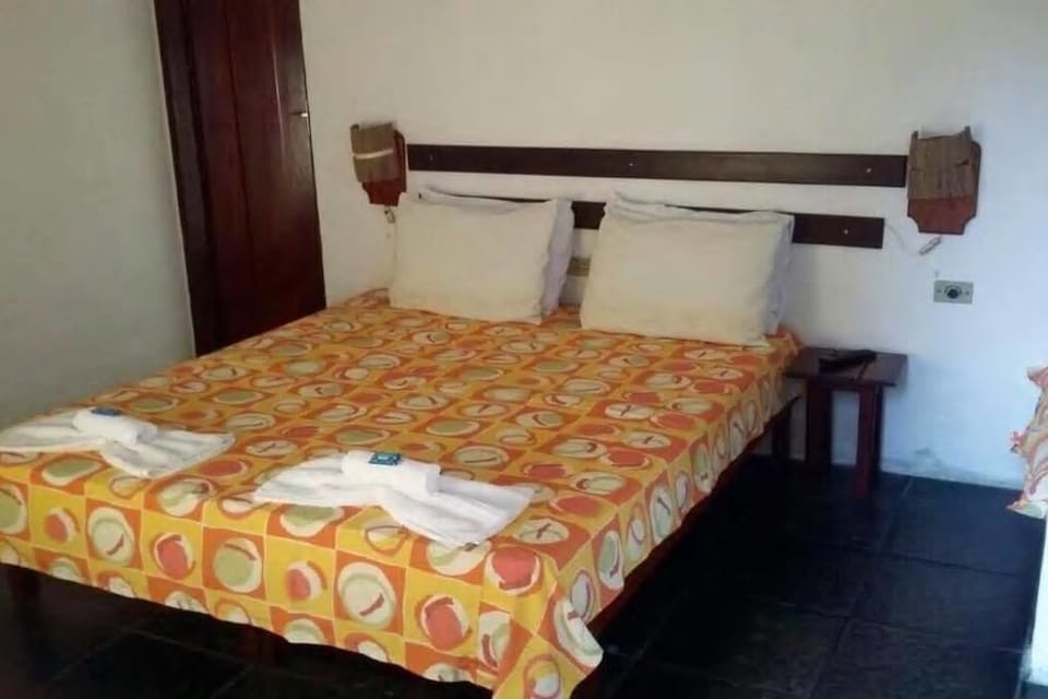 Triple Room, 1 Double Bed with Sofa bed, Non Smoking | Minibar, free WiFi, bed sheets