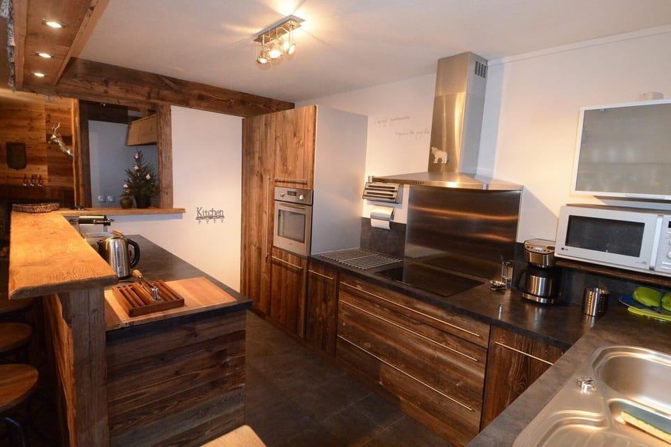 Equipped kitchen