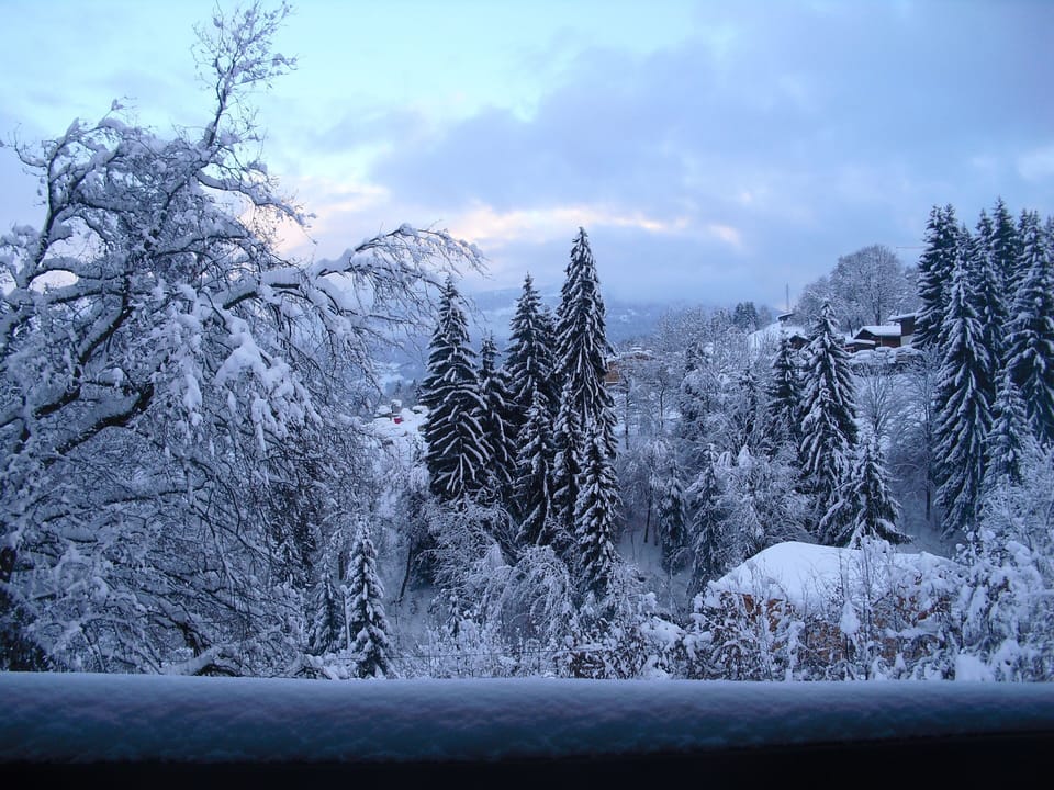 Snow and ski sports