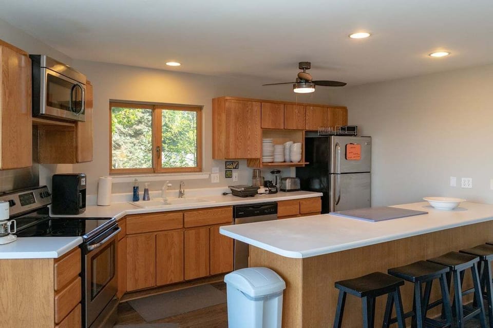 Main floor kitchen