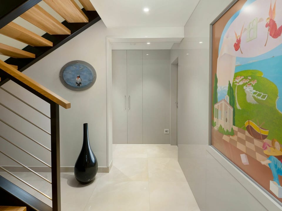 Property, Building, Interior Design, Door, Architecture, Floor, Flooring, Wood, House