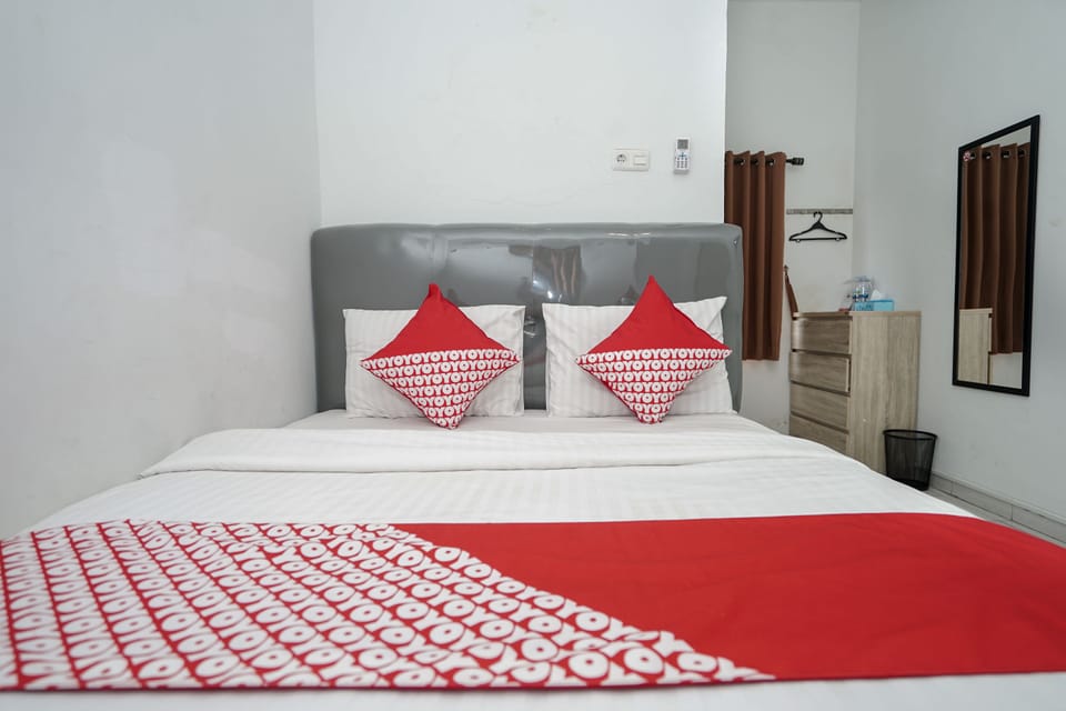 Standard Double Room | WiFi (free), bed sheets
