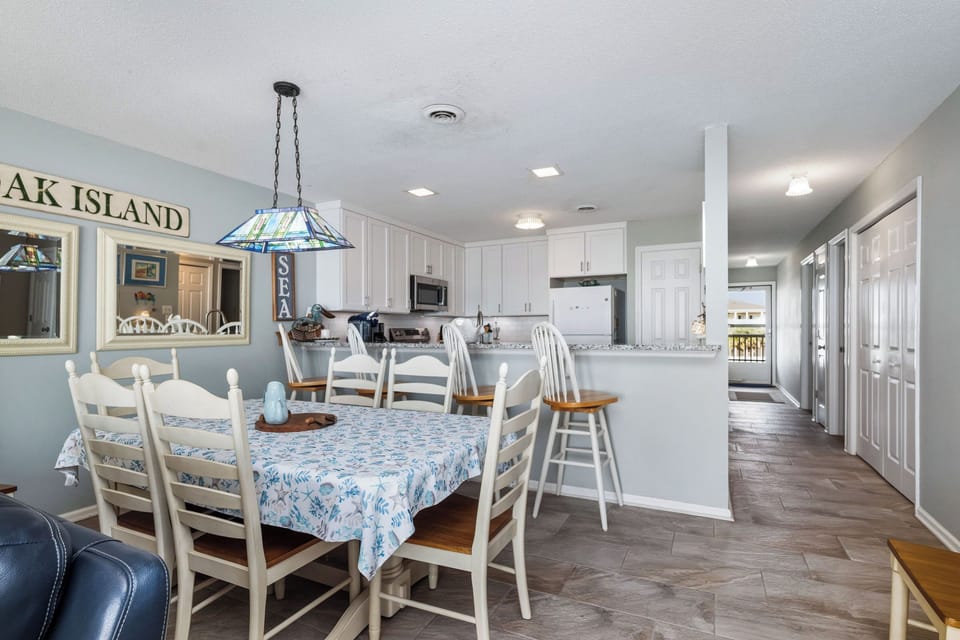 Dining / Kitchen - West