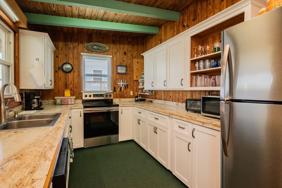 Kitchen - 1st Level Northeast