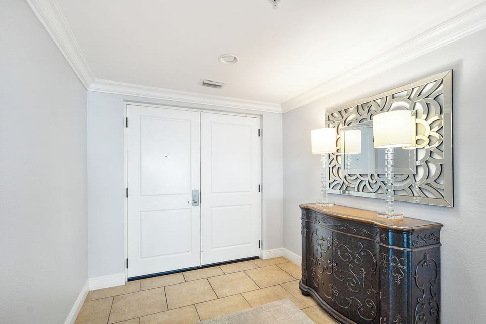 Entryway 1.2