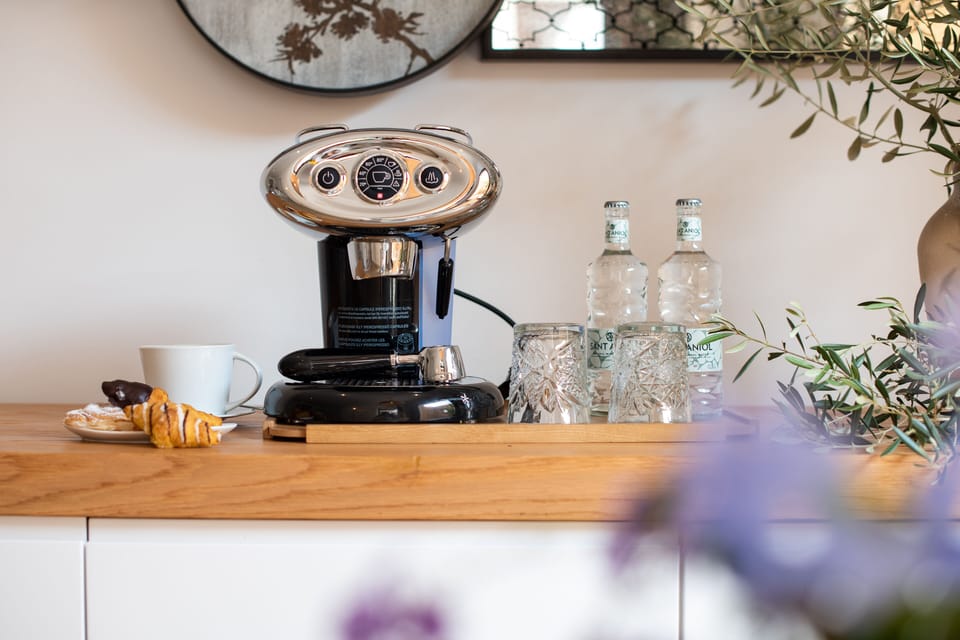 Daily cooked-to-order breakfast for a fee