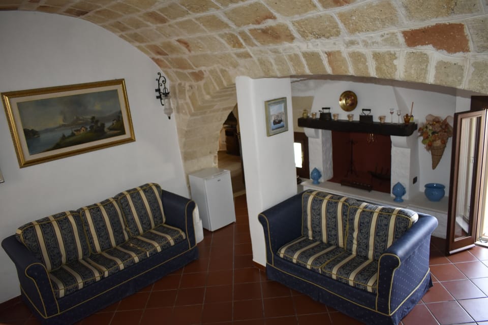 Double Room | 1 bedroom, hypo-allergenic bedding, down comforters, minibar