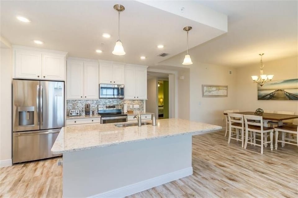 Lovely Kitchen and Dining area