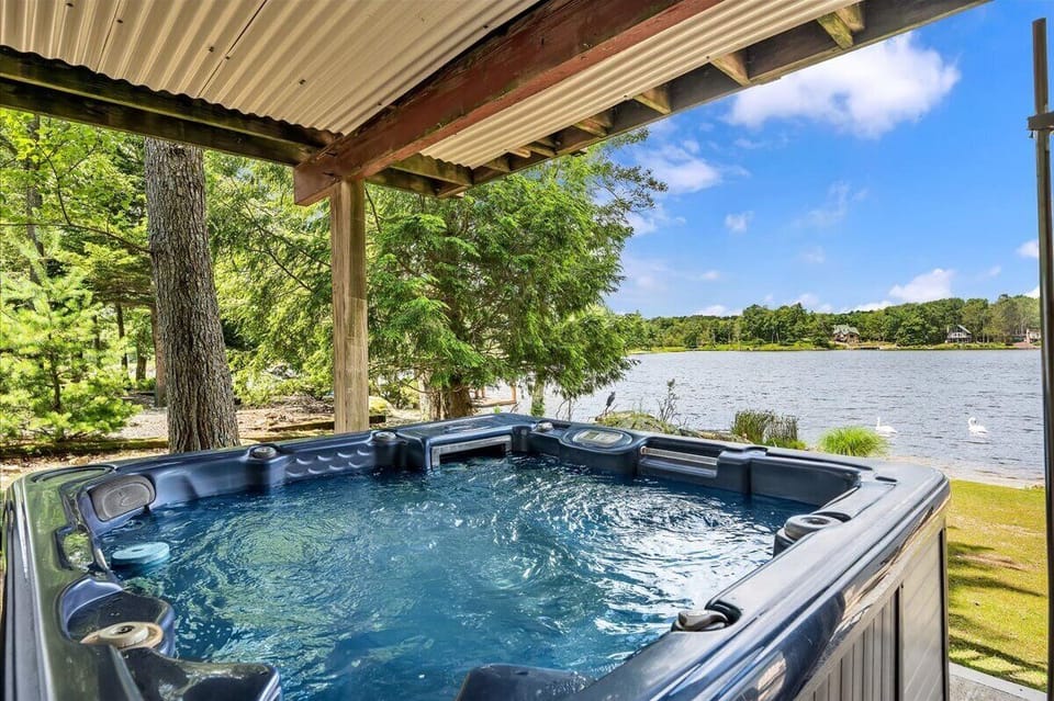 Backyard Hot tub