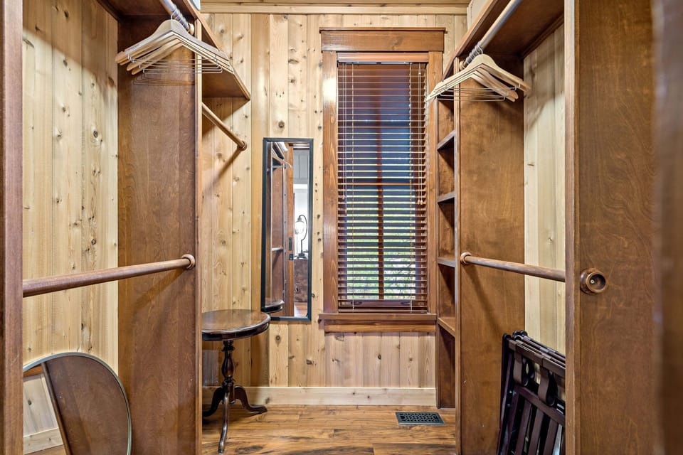 Primary bedroom walk-in closet.
