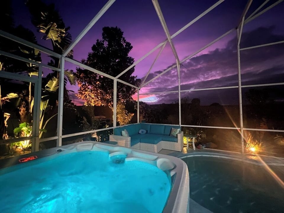Gorgeous evenings for lounging, play as a family, or romance, or ALL OF IT!