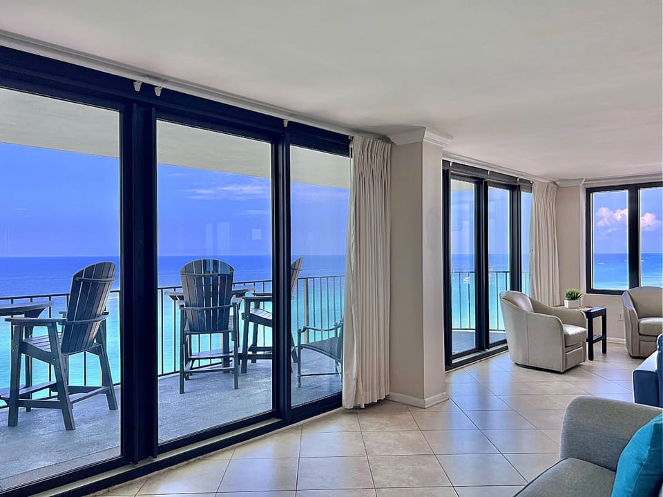Infinite Views!