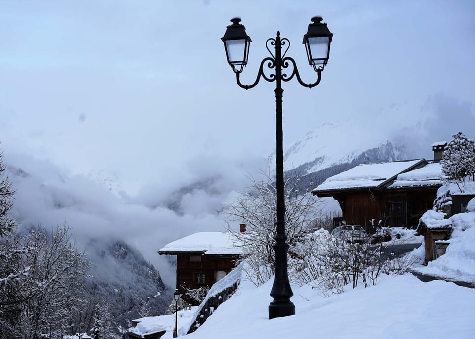 Chalet L'Orbeye in the clouds