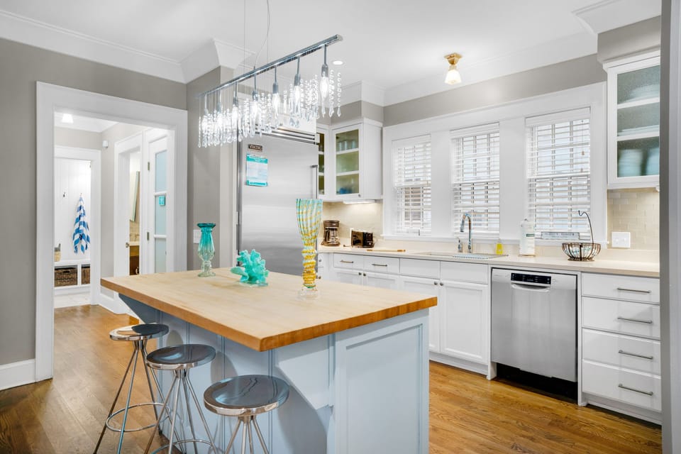Open spacious kitchen