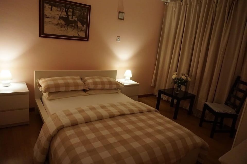 Comfort House, Multiple Beds, Non Smoking, Garden View | Free WiFi, bed sheets