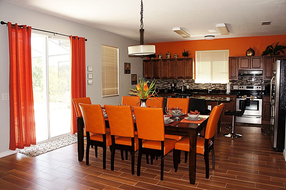 Kitchen & Dinning Table 