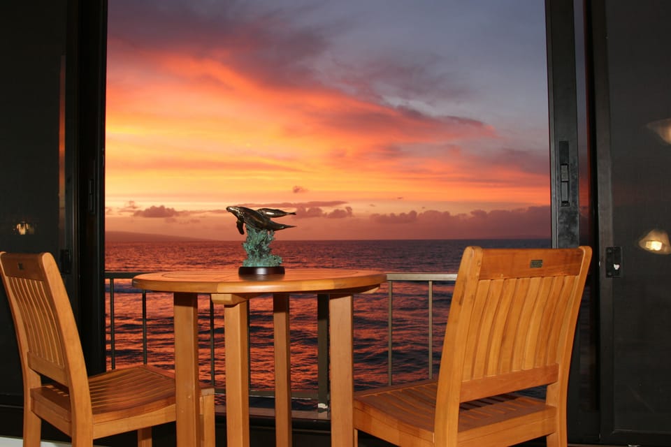 Spectacular sunset from the Lanai