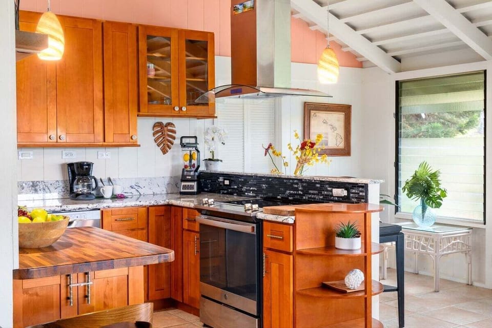 Cook with ease in this fully equipped kitchen featuring modern appliances